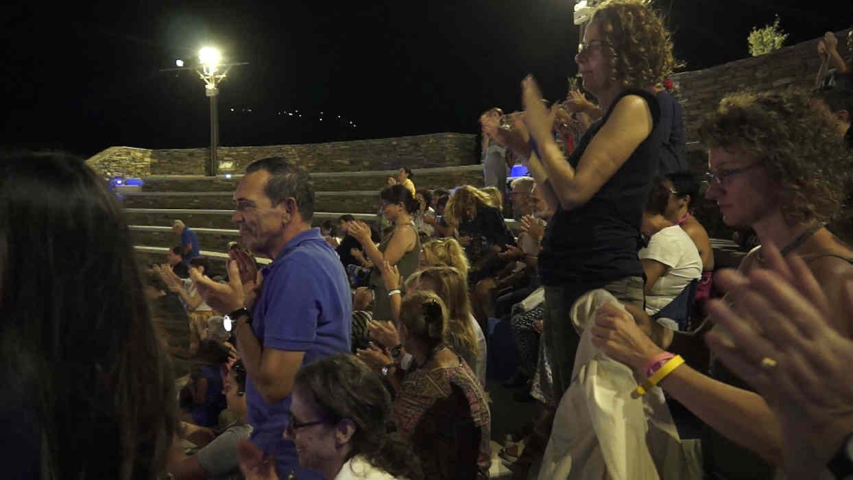 Σταματία το γένος Αργυροπούλου φεστιβάλ Άνδρου Δευτέρα 8 αυγουστου 2016 Vanglouk androsfilm (2)