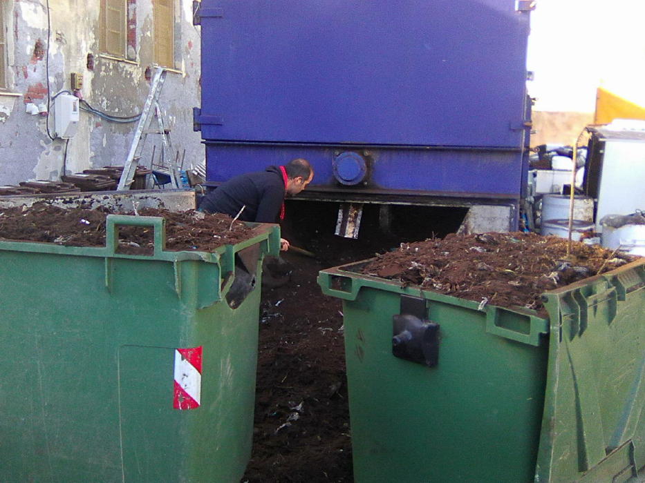 compost-androy-dec-2016-a-papadakis-vanglouk-androsfilm-4